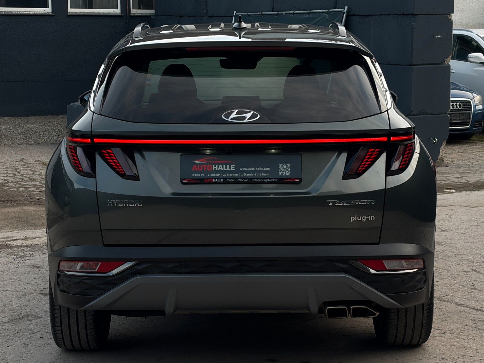 Fahrzeugabbildung Hyundai Tucson 1.6 T-GDI PHEV 4WD CarPlay 360° ACC SBL