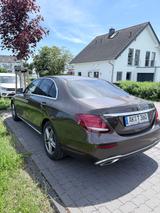Mercedes-Benz E 200 4MATIC AVANTGARDE Autom. AVANTGARDE - gebrauchte Mercedes-Benz E 200 aus dem Jahr 2017