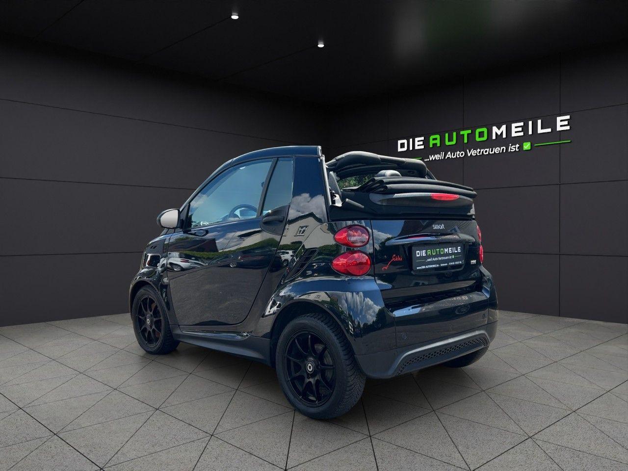 Smart fortwo cabrio MHD Cabrio SHF gepfl. TÜV neu