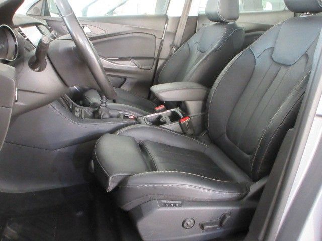 Fahrzeugabbildung Opel Grandland X 1.2T INNOVATION NAVI/LEDER/4xSHZ/LHZ