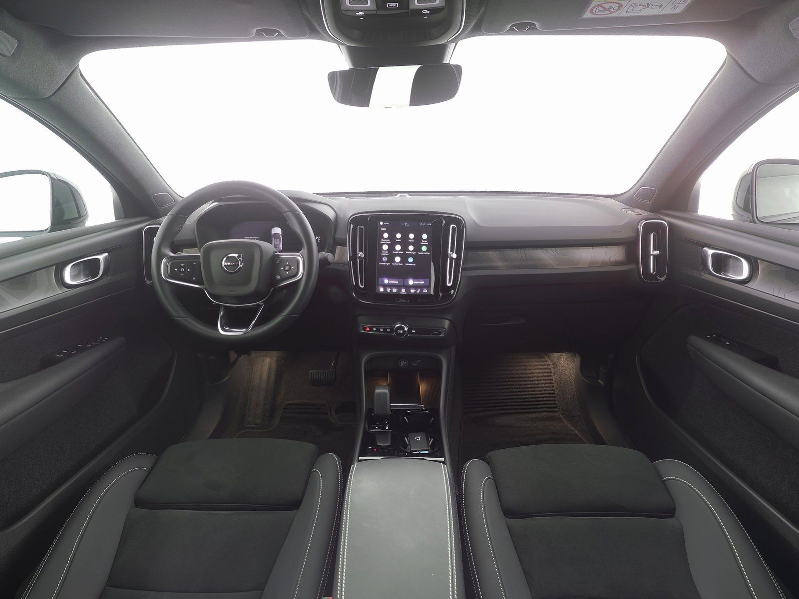 Volvo C40 Recharge Plus WÄRMEPUMPE*BLIS*ACC imagem 3