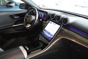 صورة 8 لـ 2022 Mercedes-BENZ C 220