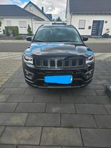 Jeep Compass 1.3l T4-PHEV 177kW S Automatik 4WD S - Jeep Compass in Aachen