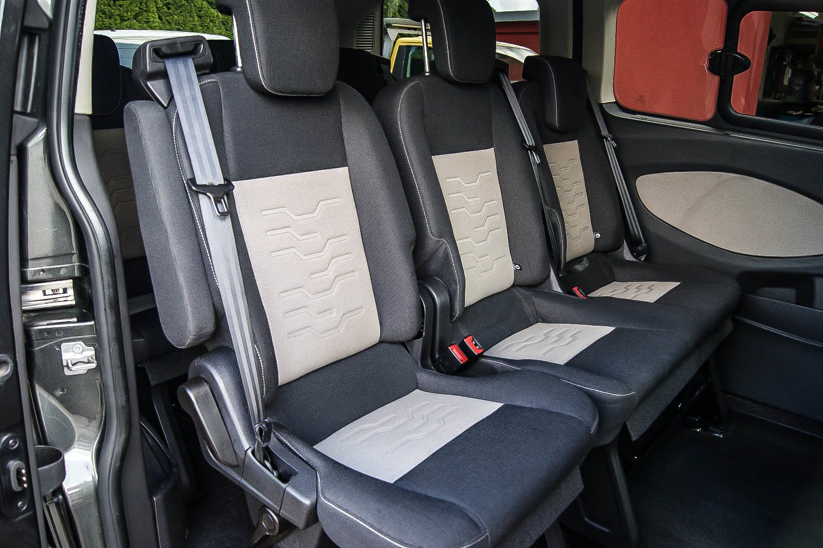 Fahrzeugabbildung Ford Tourneo Custom 2.0TDCi Auto 8-SITZE NAVI 1.HAND