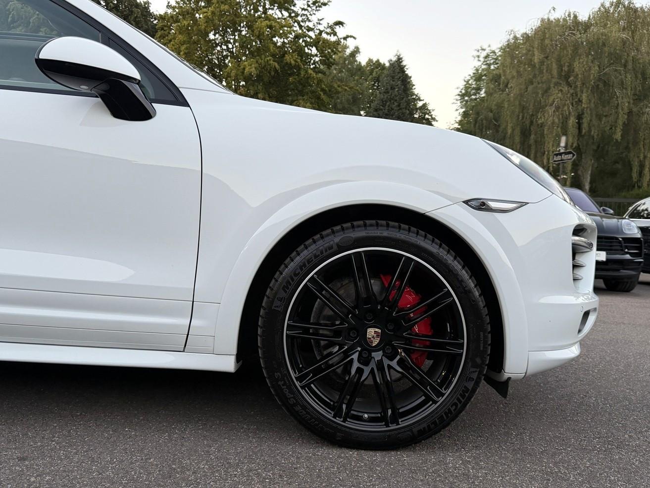 Porsche Cayenne GTS 2.Hd/U-frei/BRD/ACC/Leder/Pano/TOP