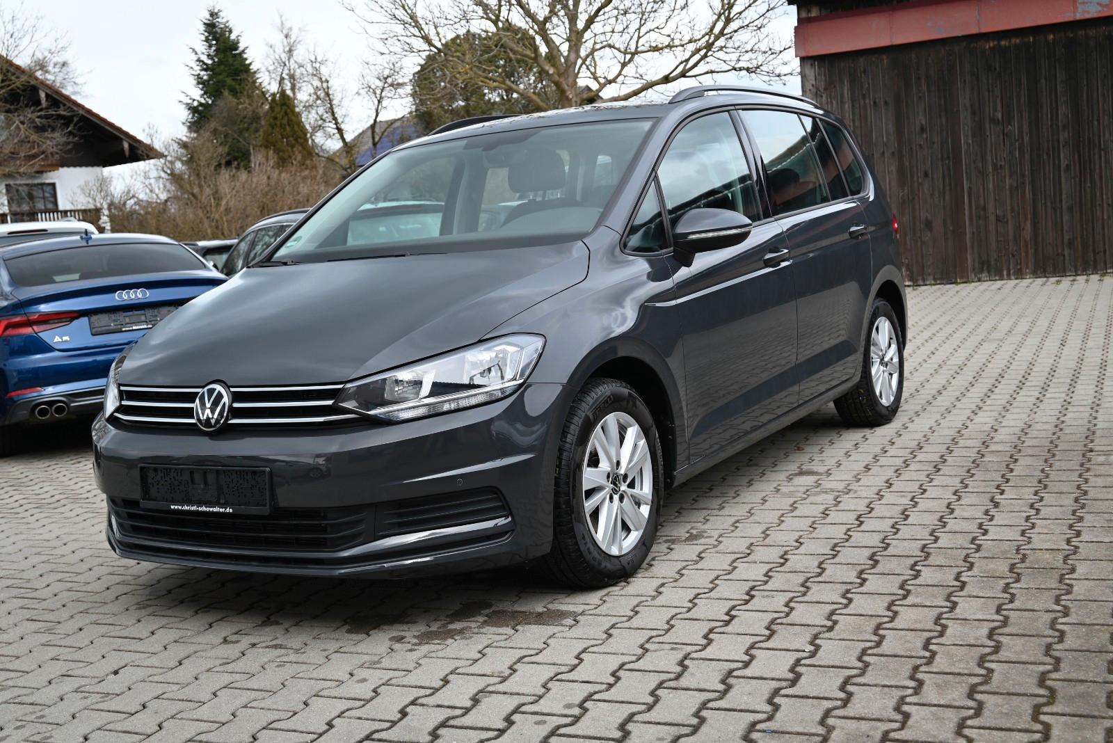 Volkswagen Touran Comfortline/7 Sitze/AHK/ACC