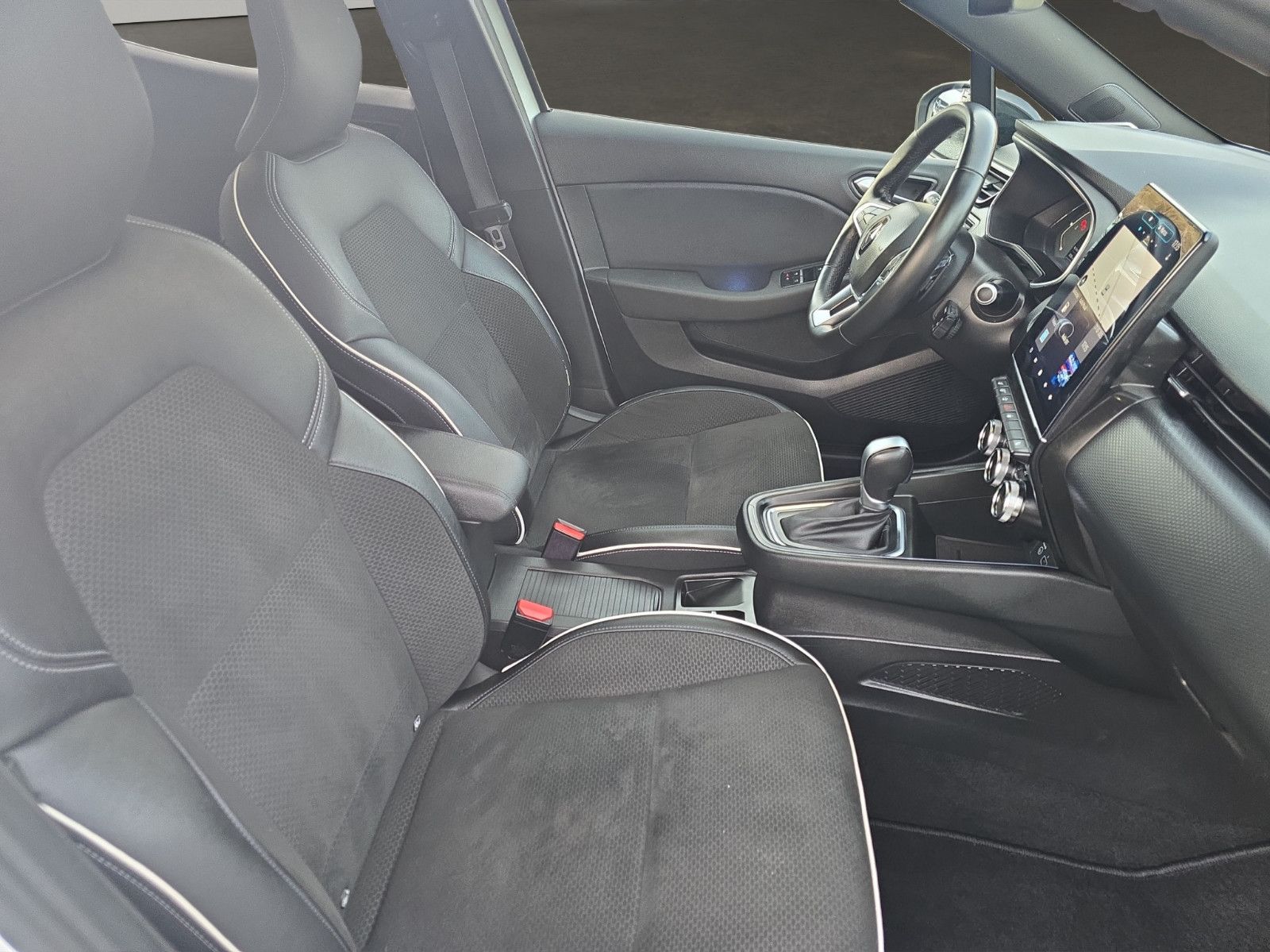 Fahrzeugabbildung Renault Clio V Edition One Apple CarPlay LED KAMERA PDC