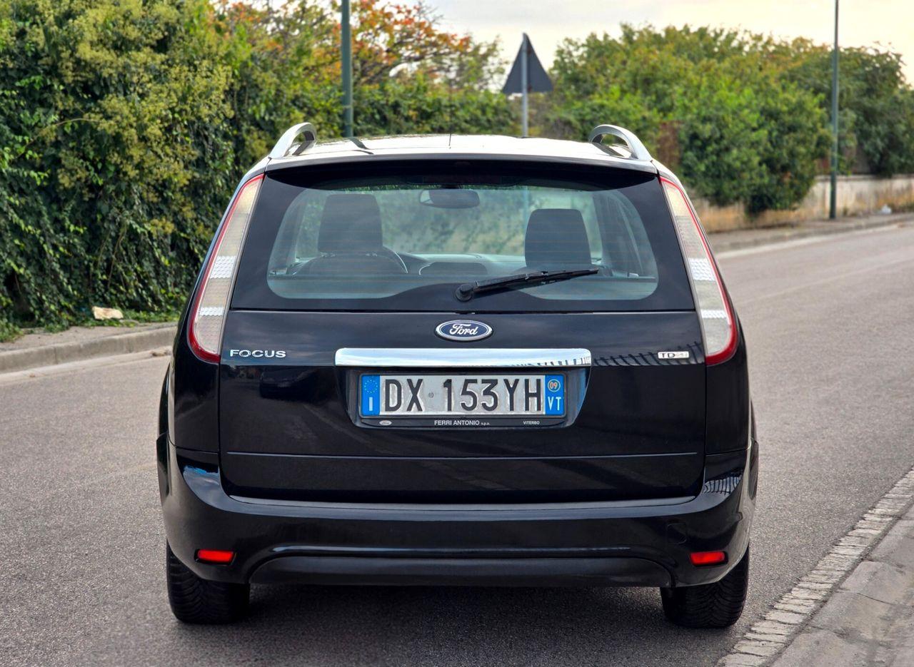 Ford Focus 2010 — engine 1.560 cm³, 109 HP (80kW)