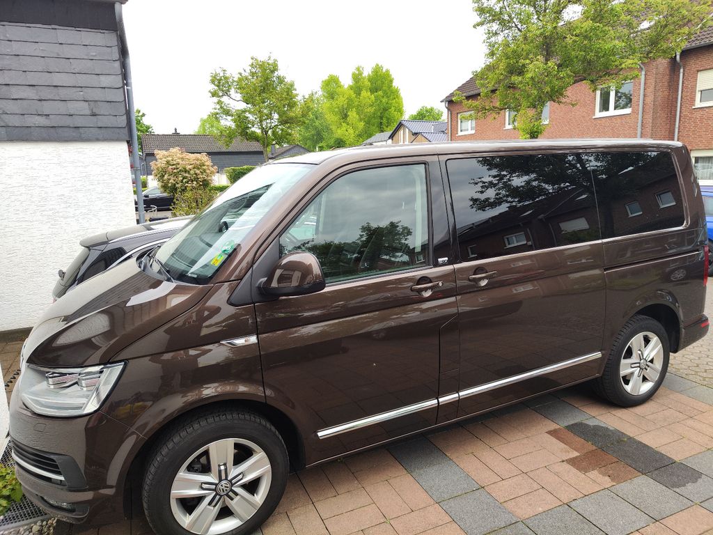 Image of Volkswagen T6 Multivan