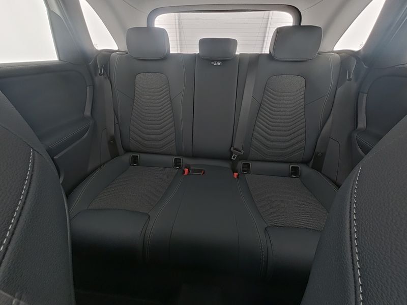 Fahrzeugabbildung Mercedes-Benz B 180 PROGRESSIVE*AHK*LED*KAMERA*AMBIENTEBELEUCH