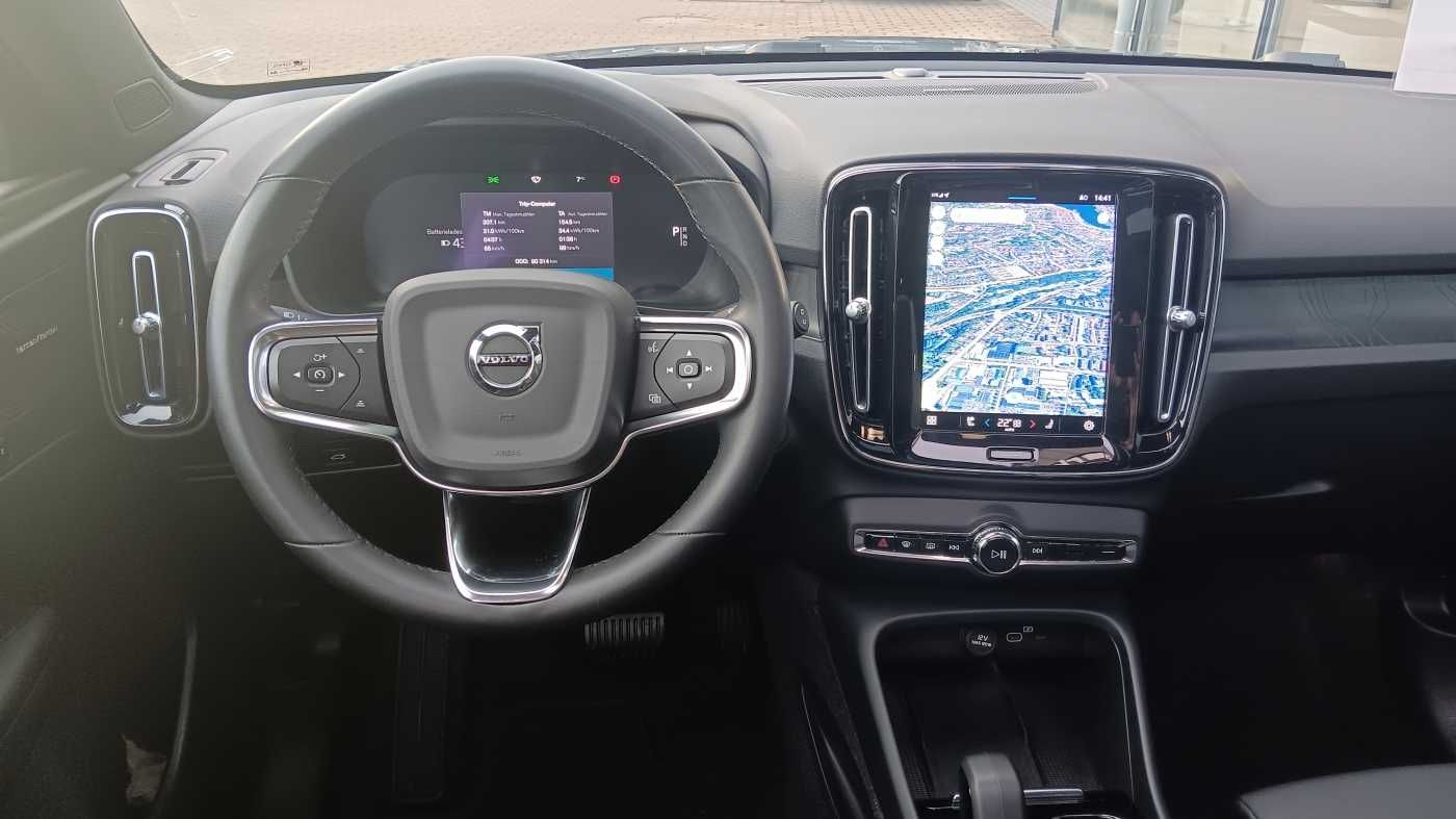Fahrzeugabbildung Volvo XC40 Recharge Twin Motor Ultimate AWD