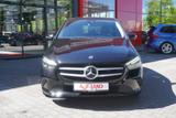 Mercedes-Benz B250 e Style AUTOMATIK LED NAVI SPUR TOTW T-LEDE - mit Hybrid-Antrieb: Schwarz, Van