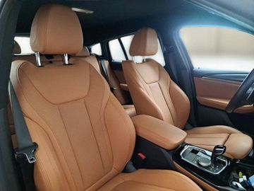 BMW X4 - 10