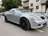 Mercedes-Benz SLK 280 - - silberne Mercedes-Benz SLK 280
