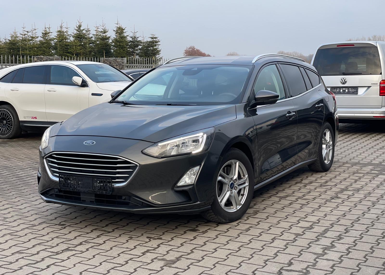 Ford Focus Turnier Cool & Connect aus 1.Hand