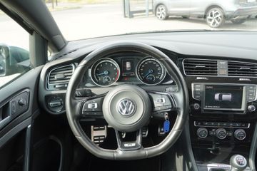 Volkswagen Golf - 12