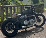 Triumph Bonneville Bobber - TRIUMPH BONNEVILLE BOBBER