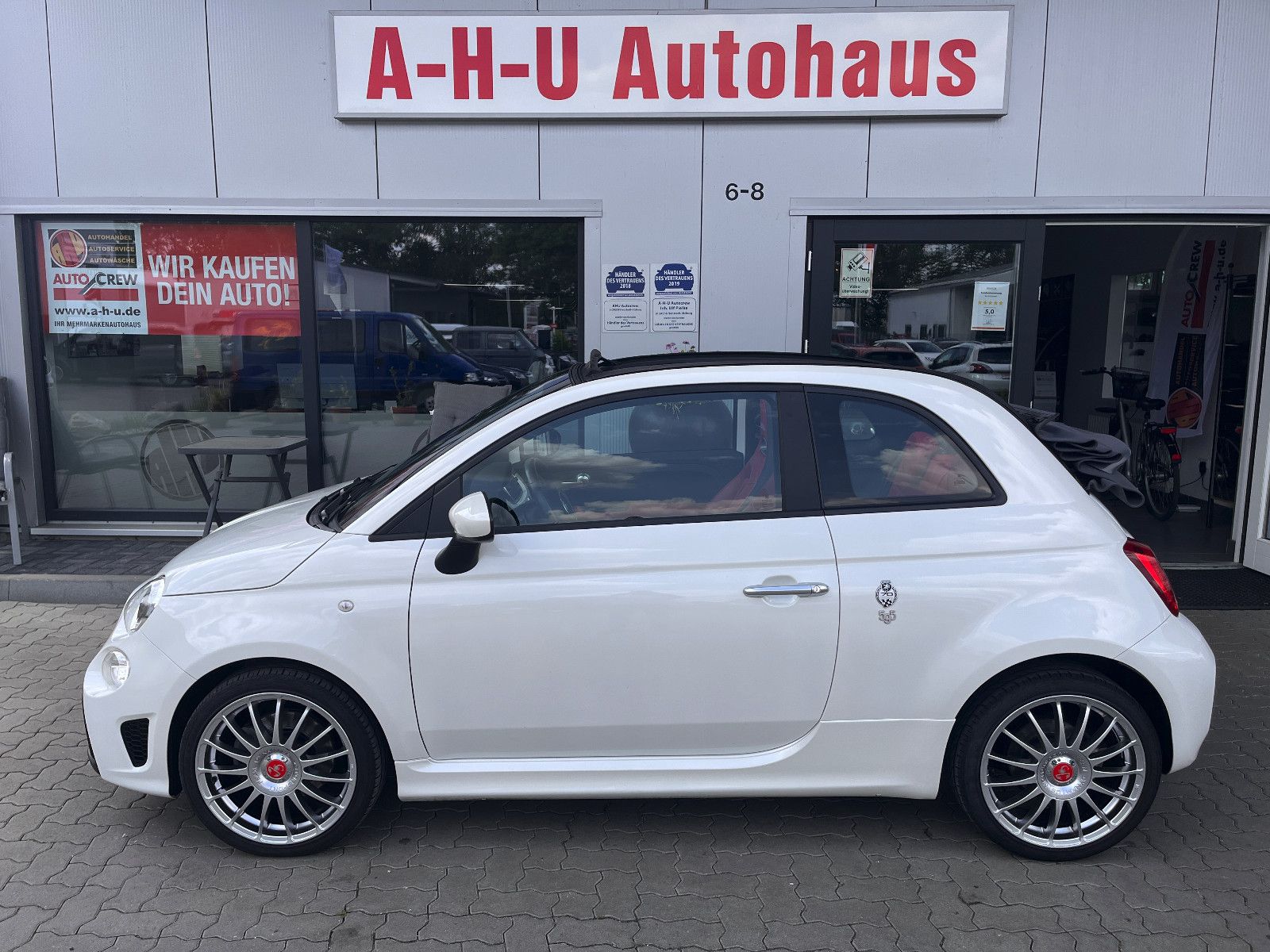 Fahrzeugabbildung Abarth 500 Cabrio 595 "70th Anniversary" 1.4 Turbo