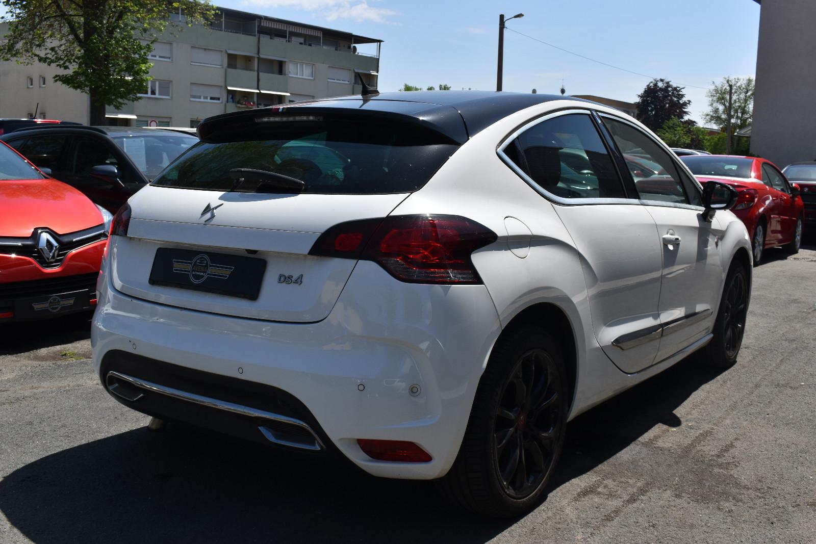 DS Automobiles DS4 DS 4 Performance Line*Pano*Navi*PDC
