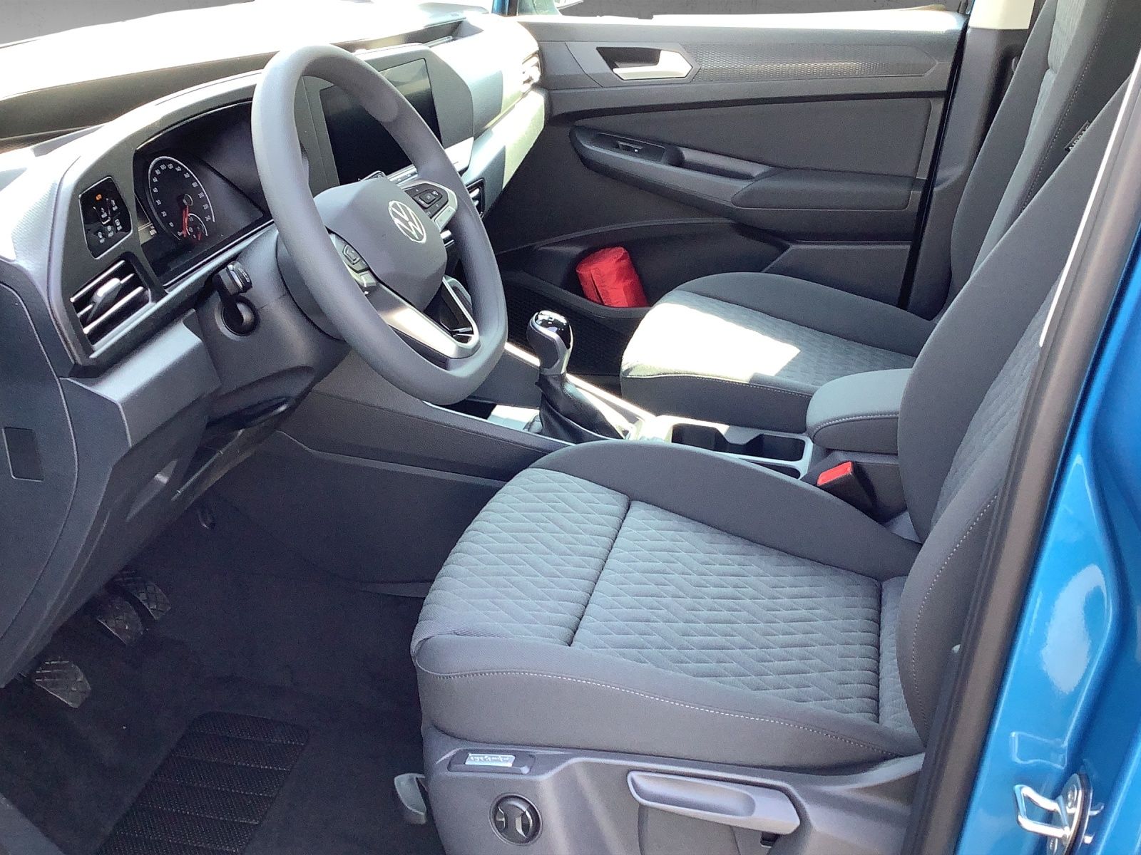 Fahrzeugabbildung Volkswagen Caddy TDI Life LED NAVI PDC GRA REAR VIEW