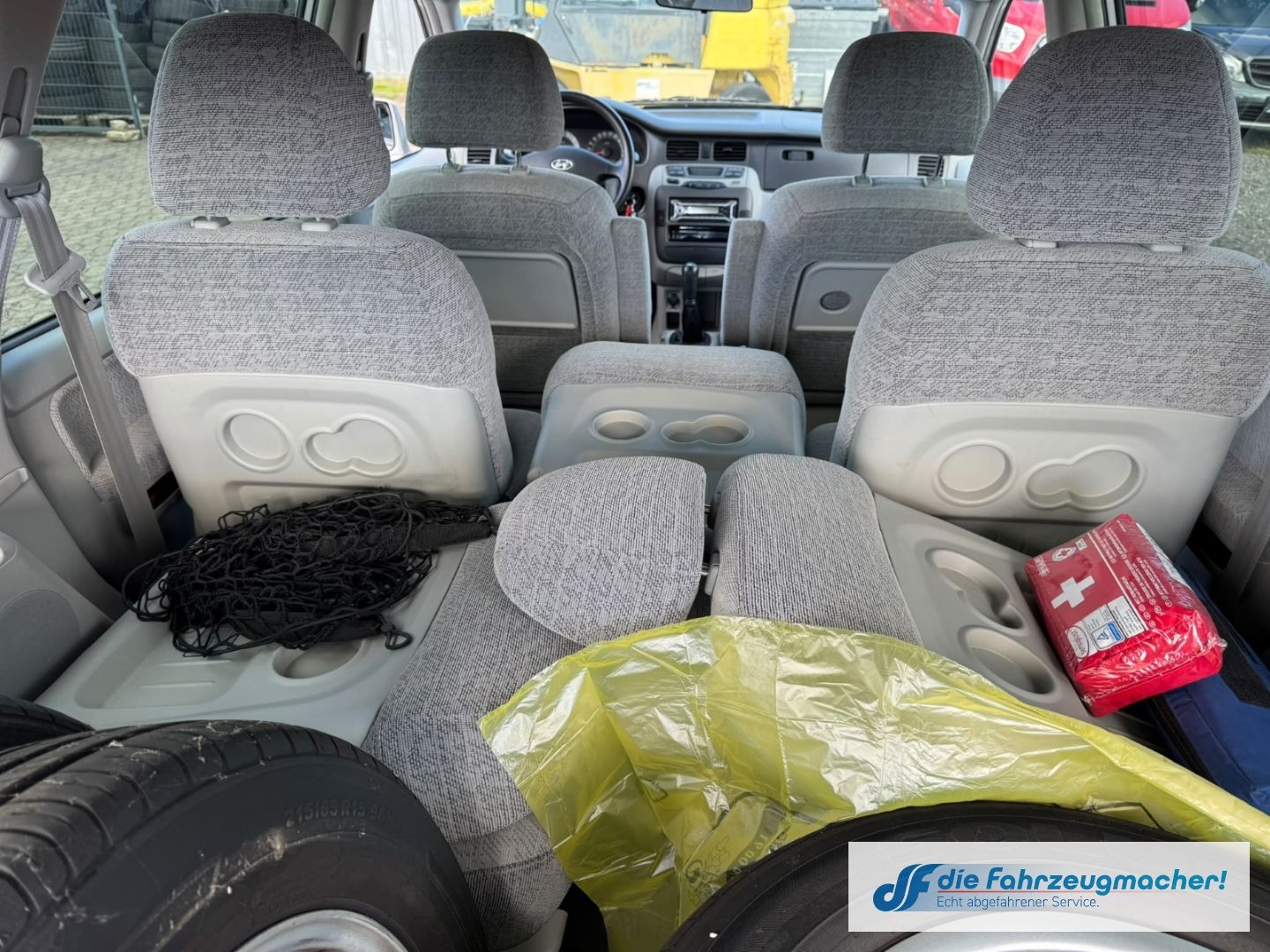 Fahrzeugabbildung Hyundai Trajet 2.0 GLS Team 06 *TÜV 07/27* Klima el.SP S