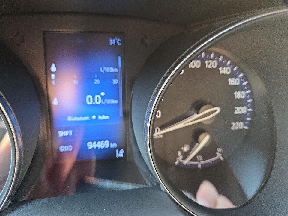 Toyota C-HR 1.2 Turbo Team D *Navi*PDC*LED*