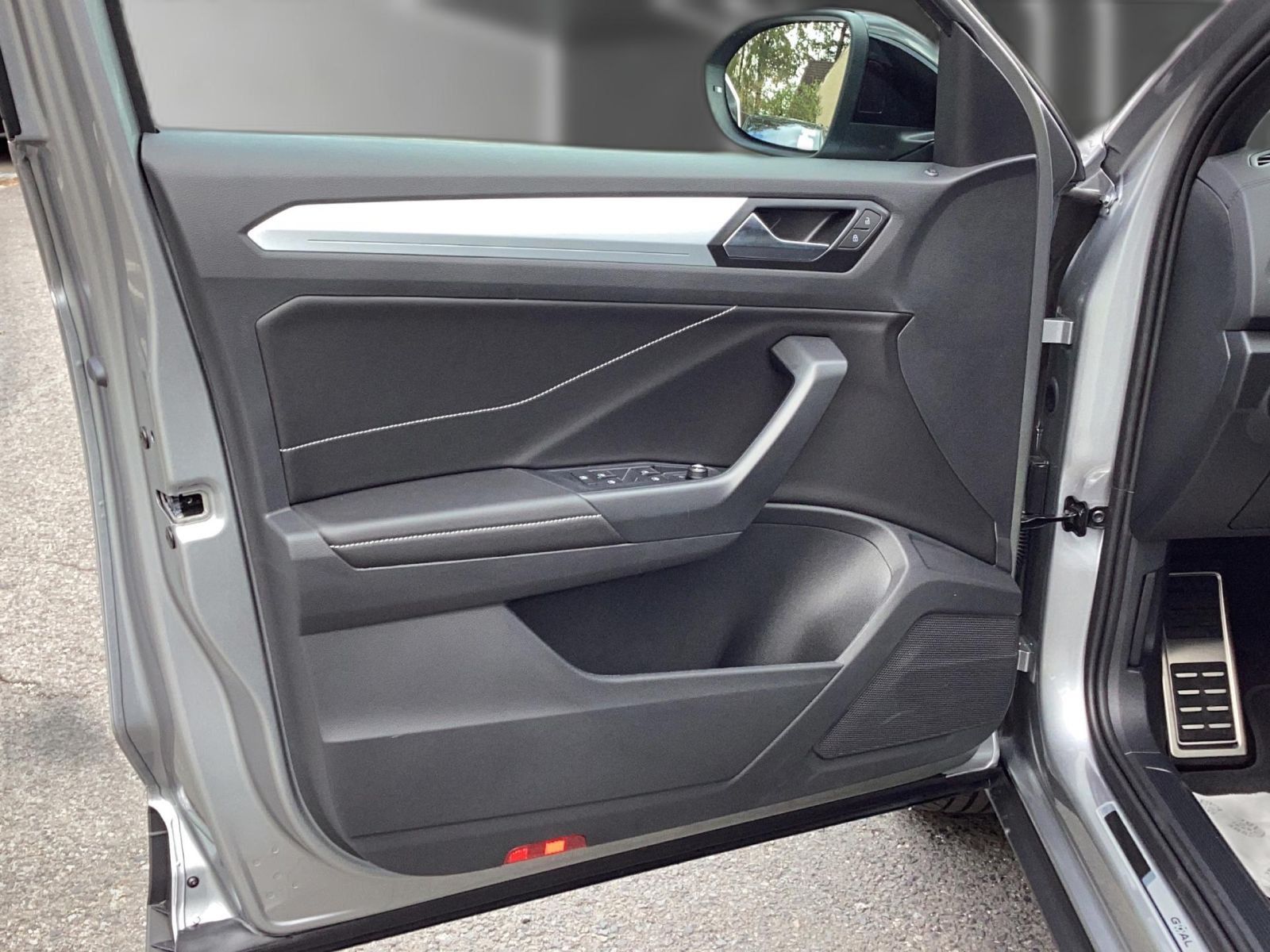 Volkswagen T-Roc - Bild 7