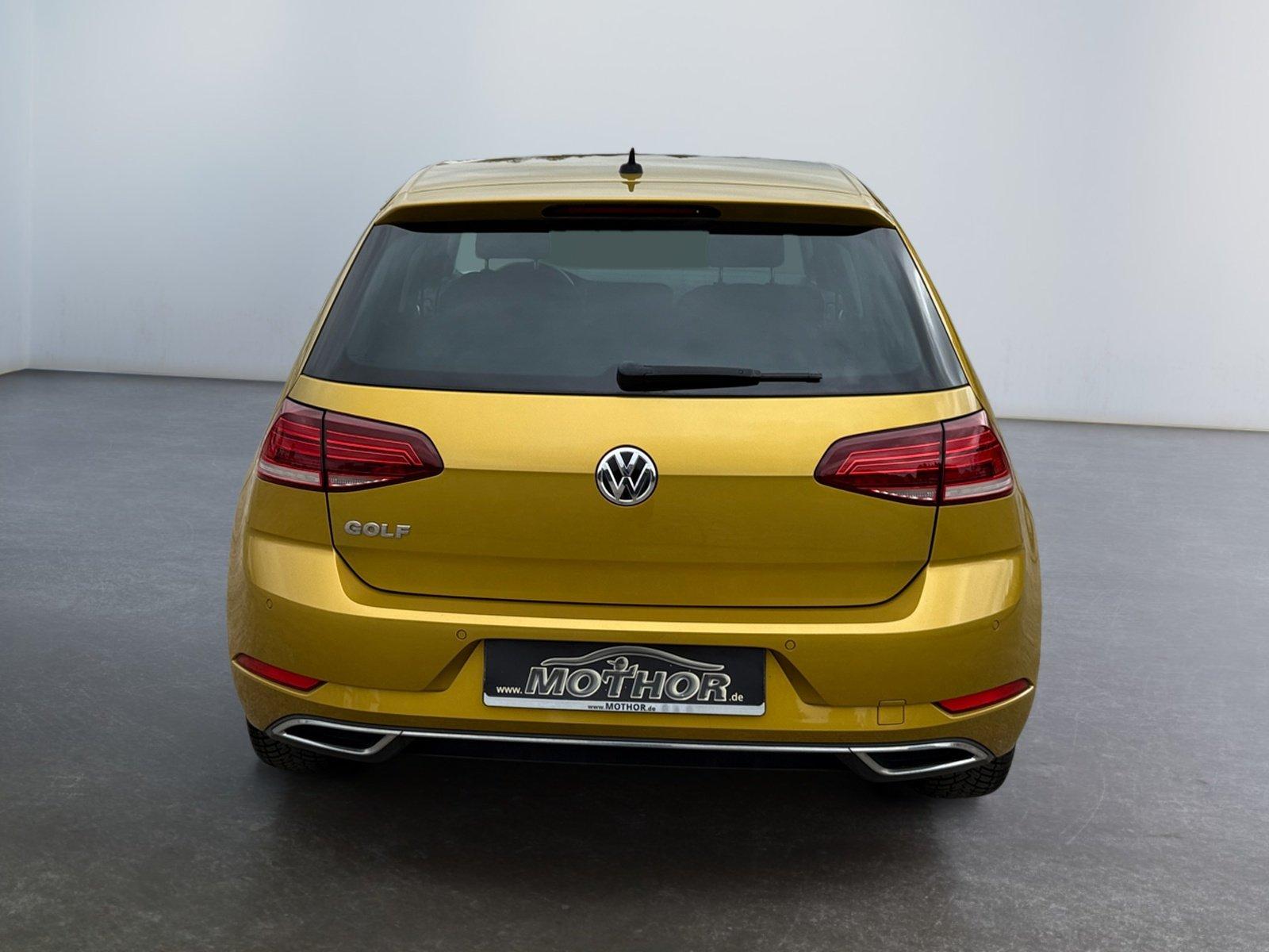Volkswagen Golf VII Highline 1.4TSI DSG ACC DynLicht Klima