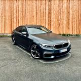 BMW M550d xDrive A - FROZEN ARCTIC GREY METALLIC - mit Diesel-Antrieb: Limousine, Metallic