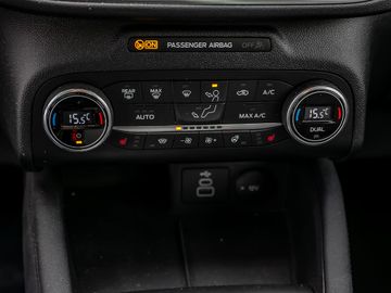 Ford Kuga 2.5 Hybrid Titanium X Stauassistent Kamera