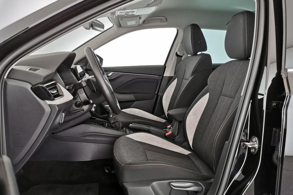 Skoda Kamiq Selection 1.0 TSI 85kW Klima*PDC*RFK*SH