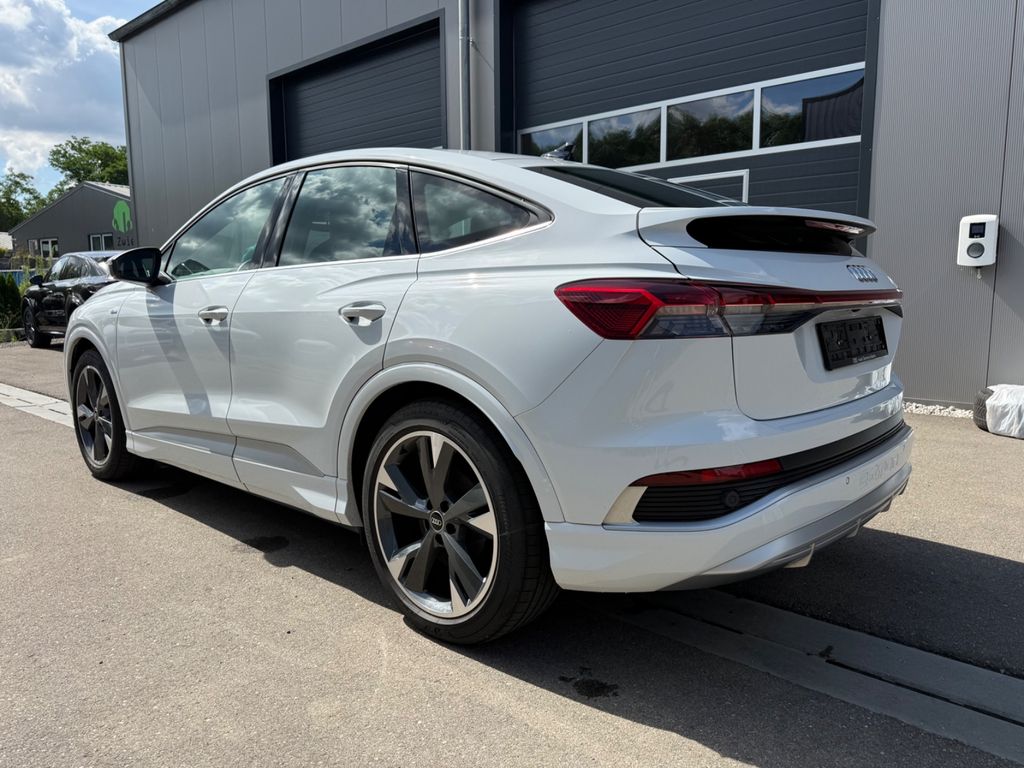 Audi Q4