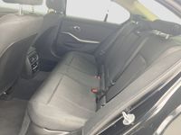 BMW 318 - Vorschau Bild 9