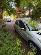 Peugeot 206 + - Peugeot 206 Gebrauchtwagen in Hamburg
