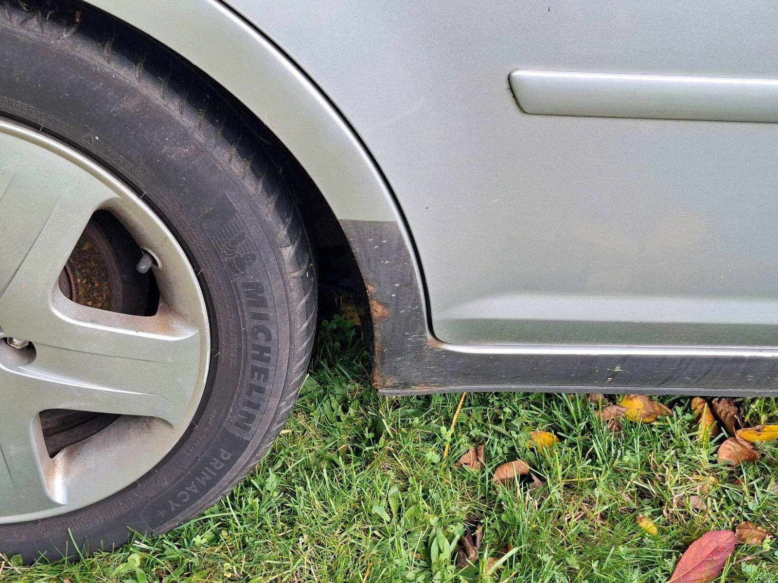Ford C-MAX 2006 — photo 9