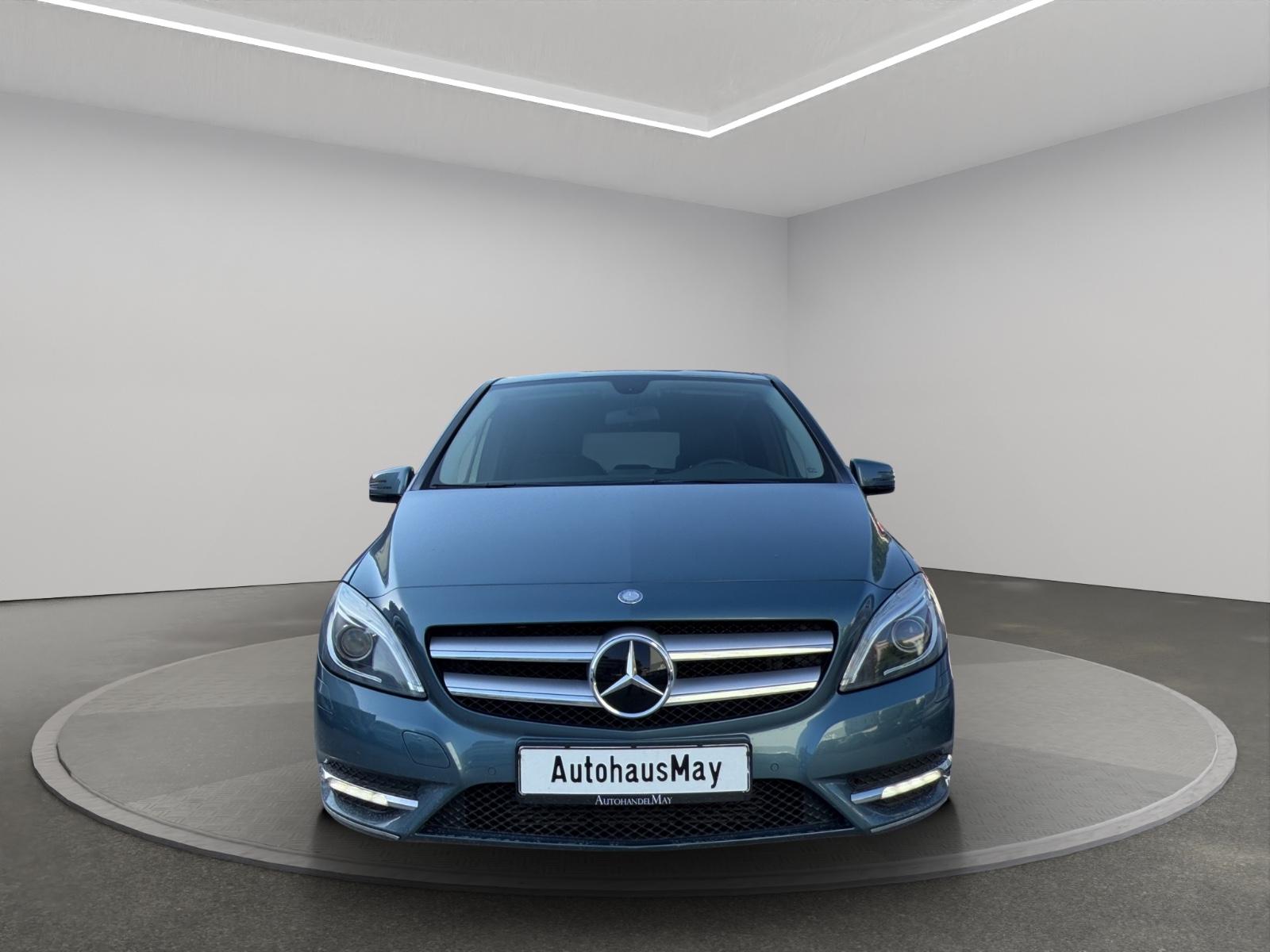 Mercedes-Benz B 180 Edition 1 Leder 1.Hand