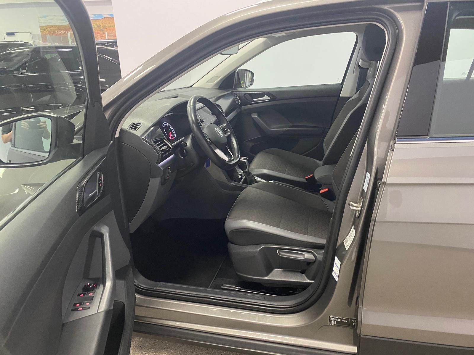 Fahrzeugabbildung Volkswagen T-Cross 1.0 TSI Style APP+KLIMA+ACC+RFK+PDC+NAVI