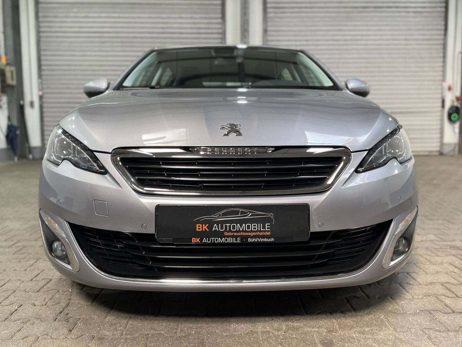 Fahrzeugabbildung Peugeot 308 Allure #LED#Tempomat#PDC#Navi
