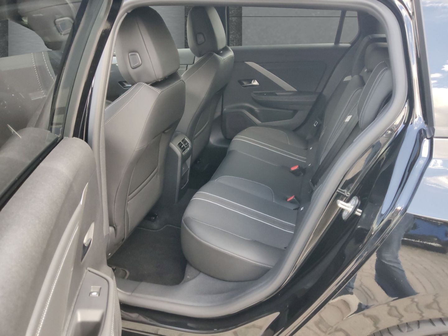 Opel Astra Electric - Bild 9