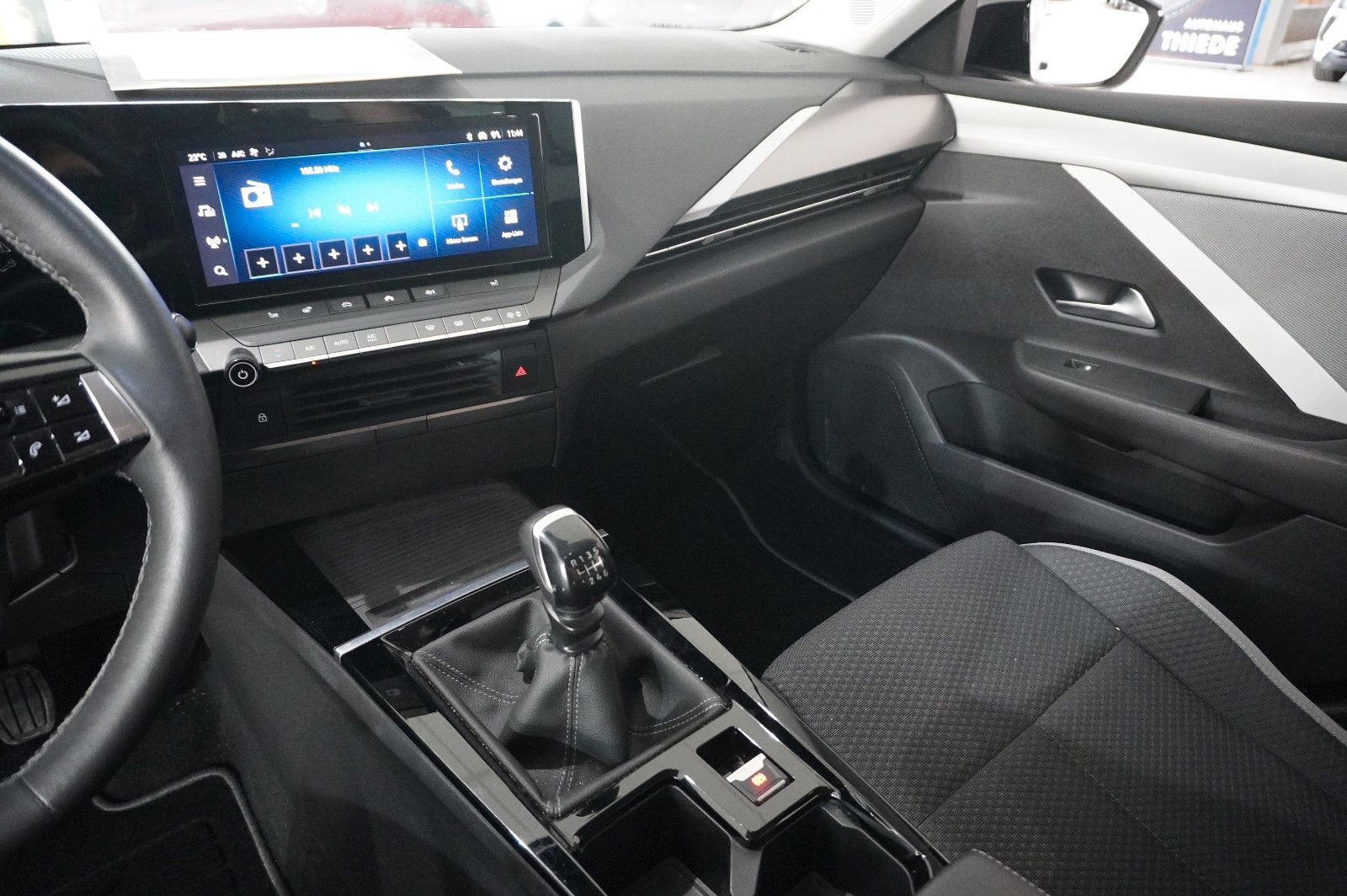 Fahrzeugabbildung Opel Astra L Lim. 1.5D BUSINESS EDIT. NAI/LED/KAMERA
