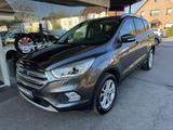 Ford Kuga 4X4 Aut. Titanium * LED * Kamera * PDC *AHK - gebrauchte SUVs in Bielefeld
