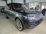 Land Rover Range Rover 4,4D V8 Autobiography+MEGA-Vollausst - Land Rover Range Rover in Stuttgart