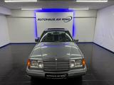 Mercedes-Benz 260 E Aut. ORIGINAL-ZUSTAND EL.SHD AHK-ABNEHMBAR - Mercedes-Benz 260 aus 1990