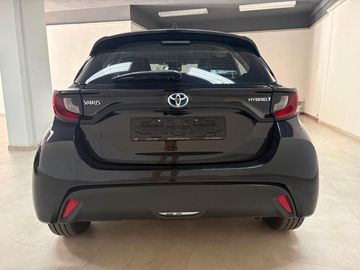 Toyota Yaris - 10
