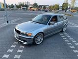 BMW E46 330i Touring - BMW 330: Kombi, E46