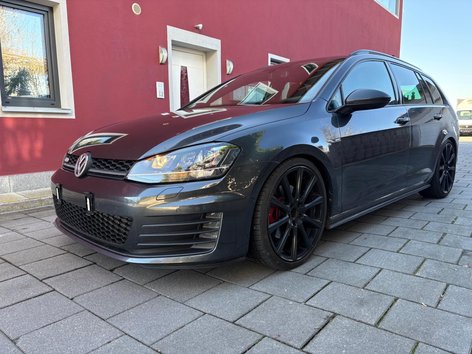 Volkswagen Golf VII Variant 2.0 GTD BMT Premium Standheiz.