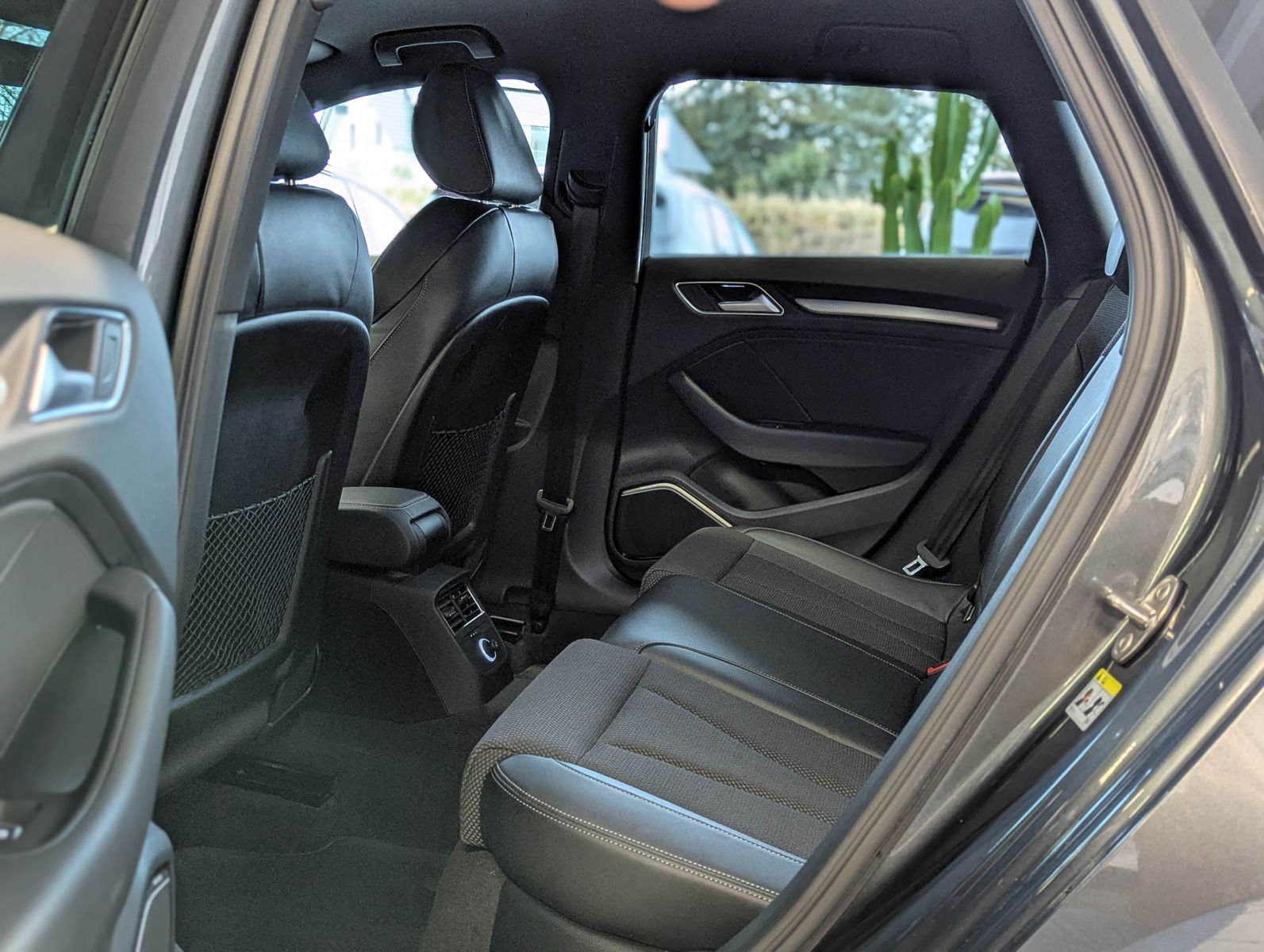 AUDI A3 1.5 TSI 3x S-Line Matrix-LED Bang & Olufsen - Image 13