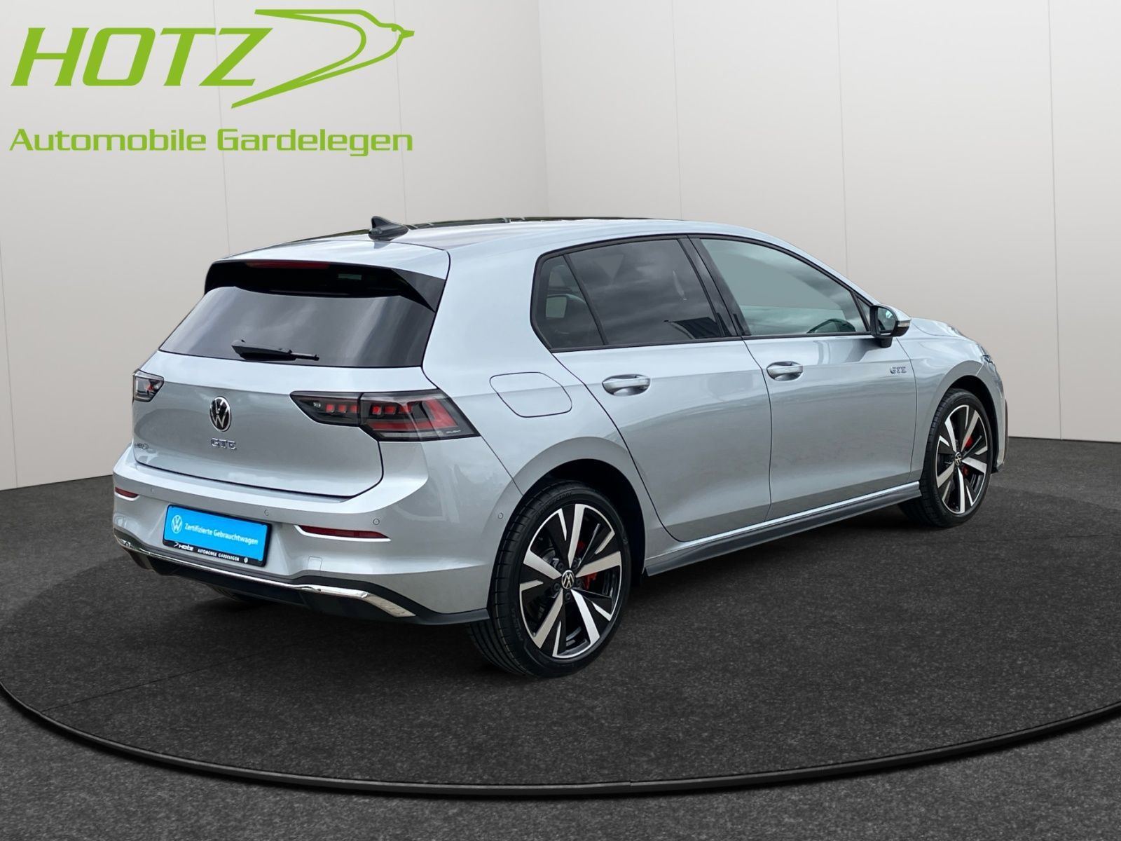 Volkswagen Golf VIII 1.5 TSI DSG GTE AHK LED PDC foto 5