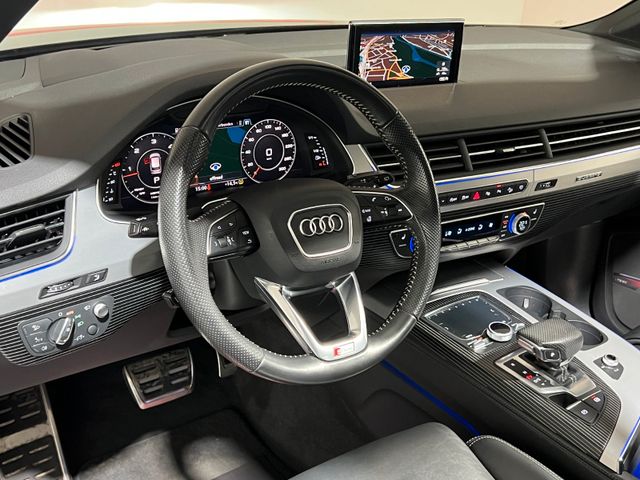 Audi Q7 3.0 TDI Quattro Ultra,Pano,7-Sitzer
