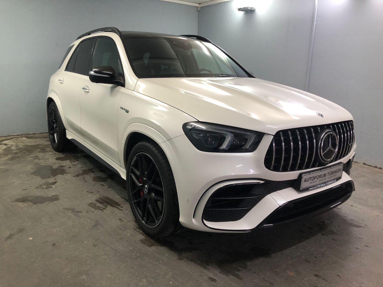 Fahrzeugabbildung Mercedes-Benz GLE 63 S 4MATIC+ *PANORAMA*NIGHTP*VMAX*KEYGO